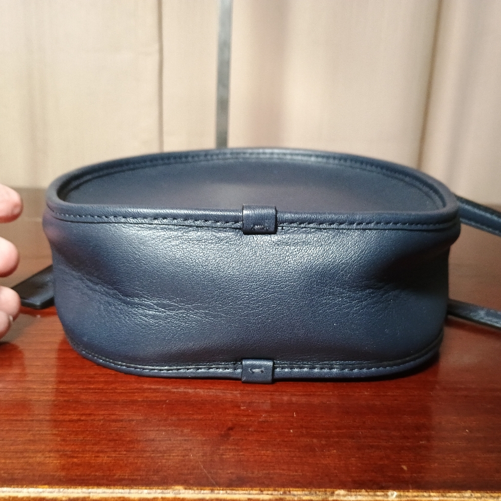 Coach Glitter Black Canteen Crossbody Bag - Picture 3 of 6